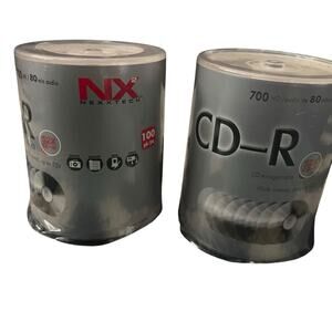 2x NexxTech CD-R Recordable CD 52X 700 MB 80 Min Audio 100-Packs / 200 Total